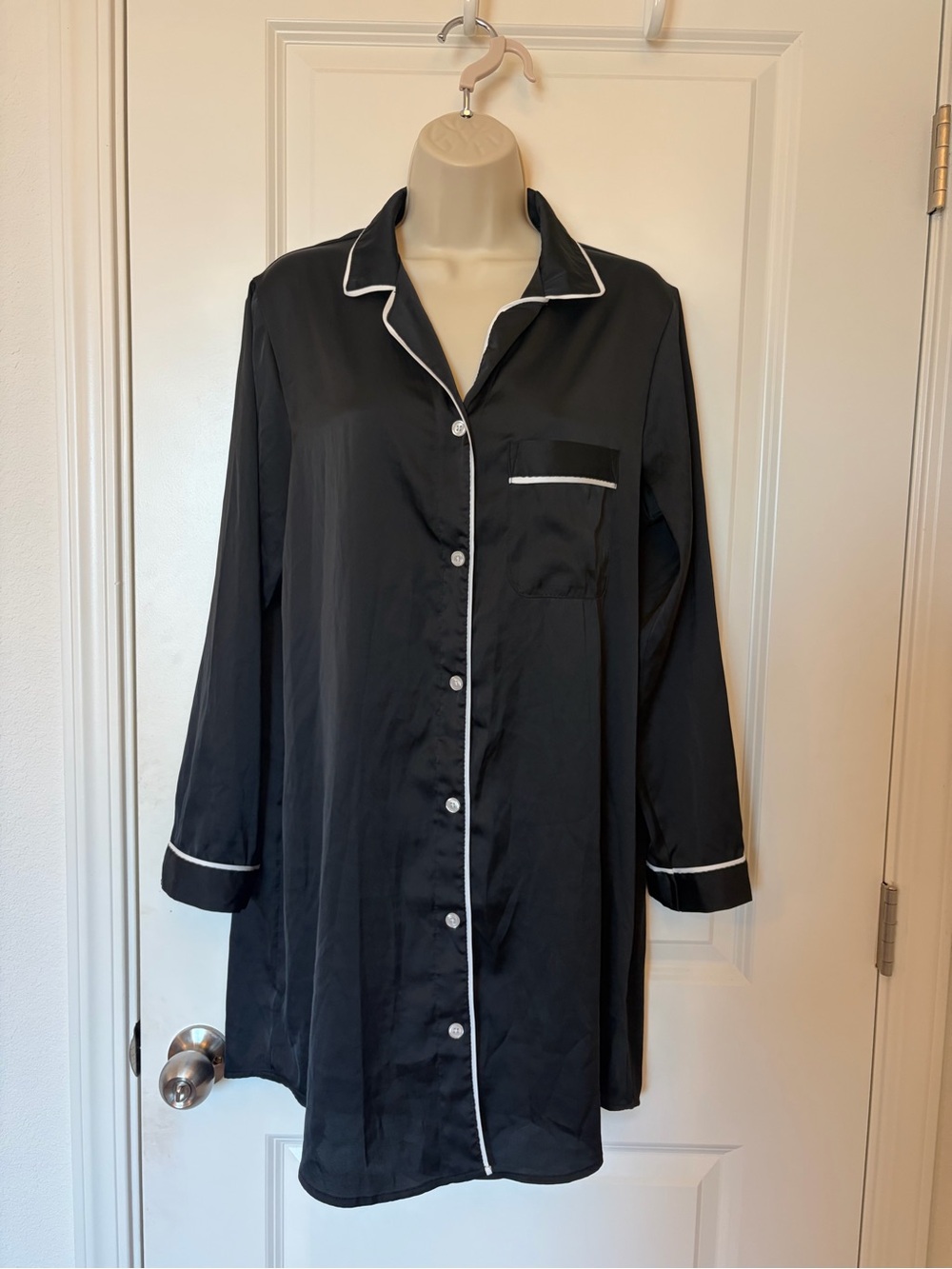 stars above Black Long Nightshirt with White Contrast Trim